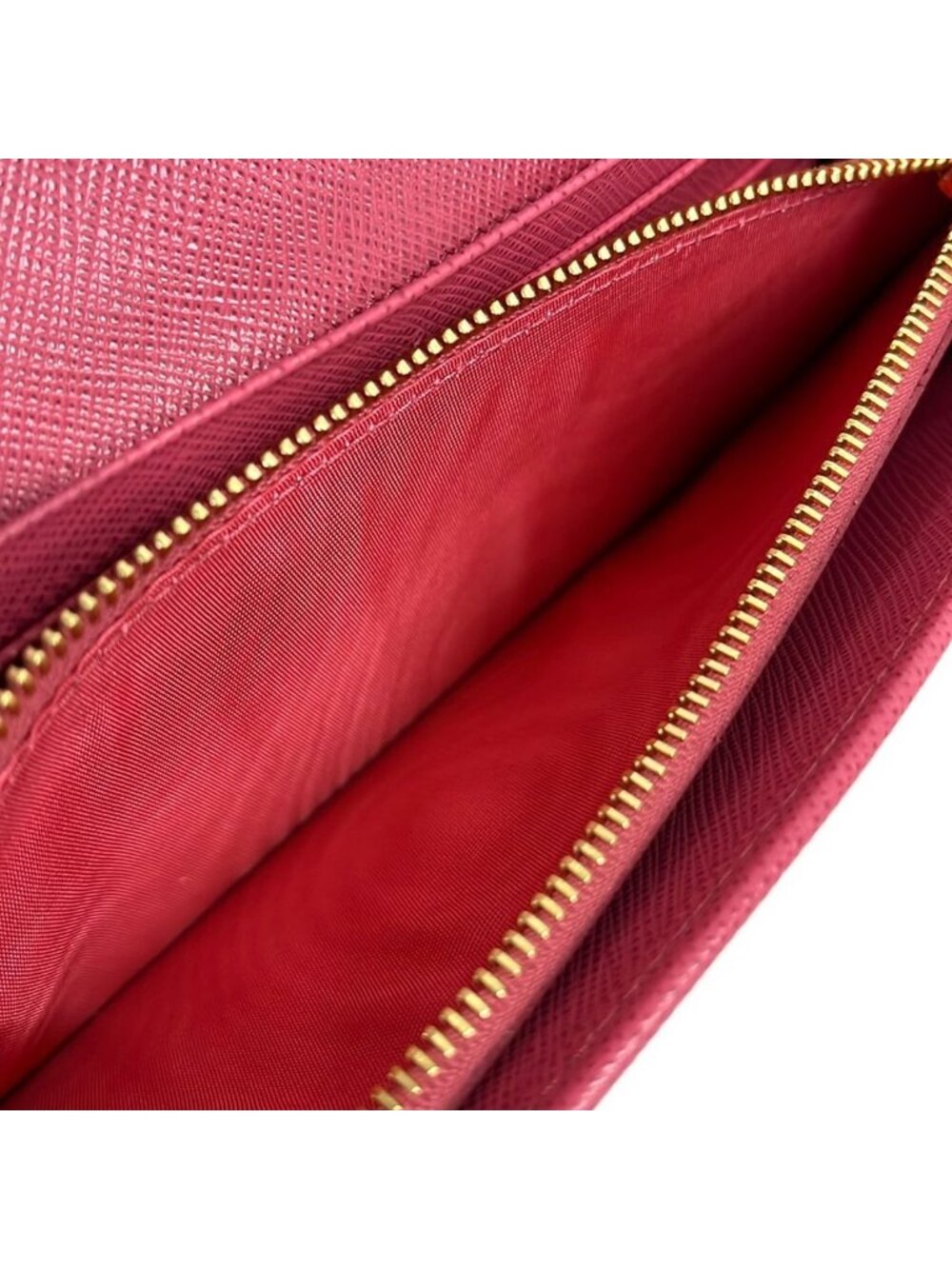 Prada Wallet Black Leather - Picture 5 of 7